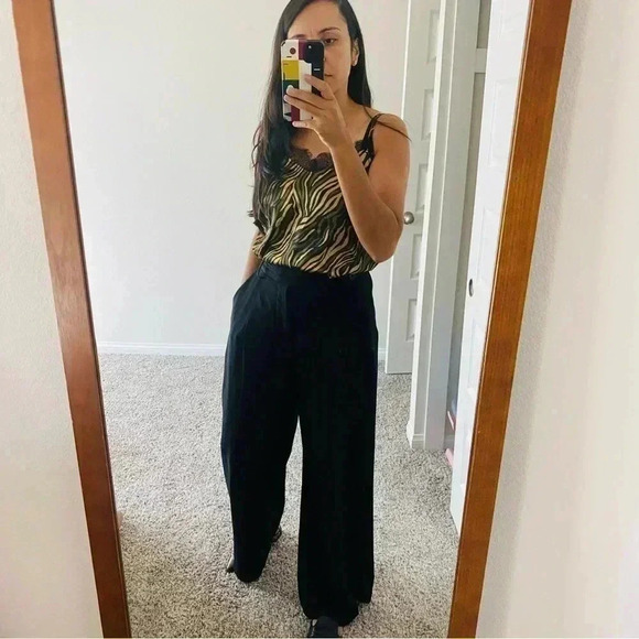 Animal print Top - Picture 2 of 2